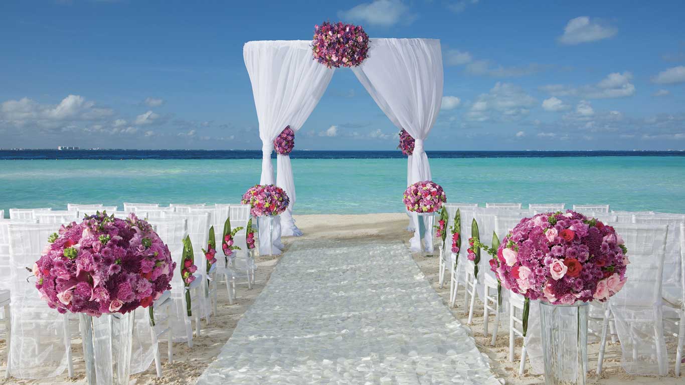 Dreams Sands